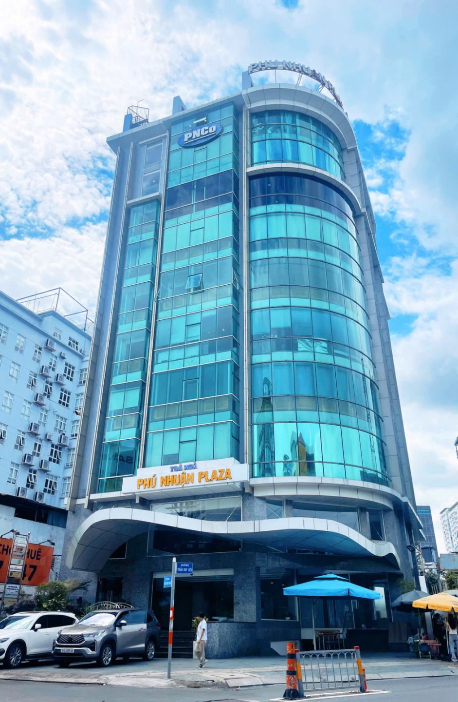 phu_nhuan_plaza.jpg