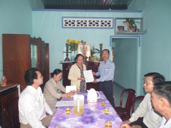 Trao Nhà Tình Thương 2008