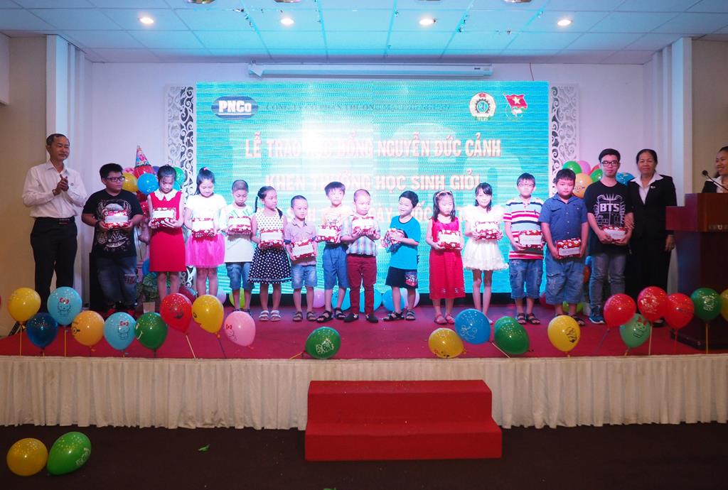 Quốc tế thiếu nhi 2016 va lễ trao học bổng Nguyễn Đức Cảnh 2016